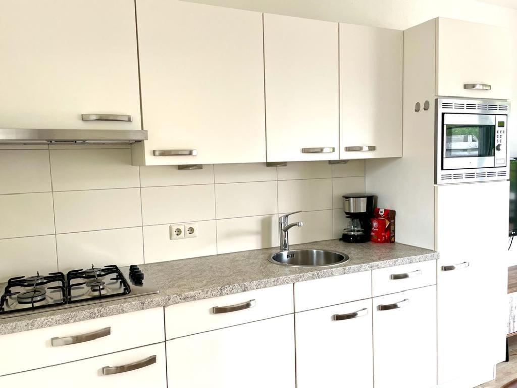 רנסה Vakantiewoningen De Schelp מראה חיצוני תמונה